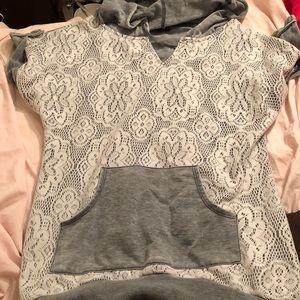 Extremely comfortable tunic with hoodie.